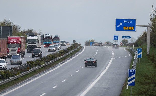 Autofahrer im Osten kommen günstiger weg