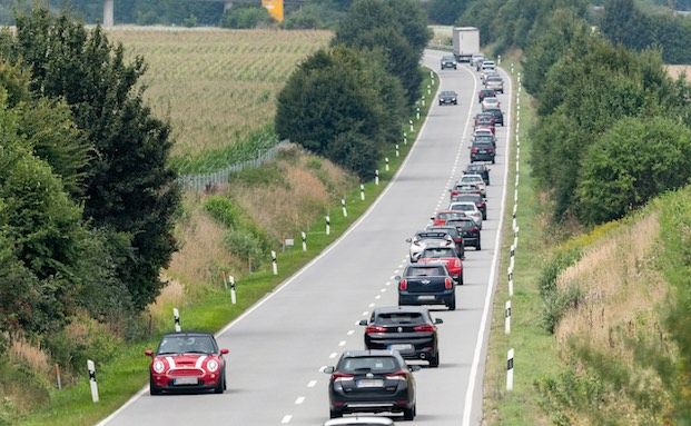 Für über neun Millionen Autofahrer geht’s rauf oder runter