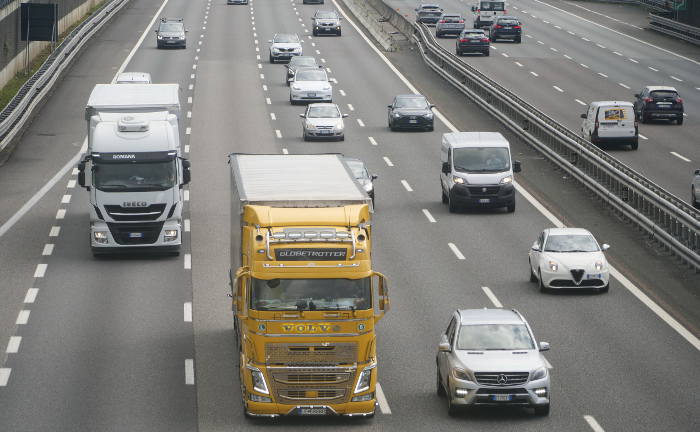 Fast alle Deutschen halten sich für gute Autofahrer